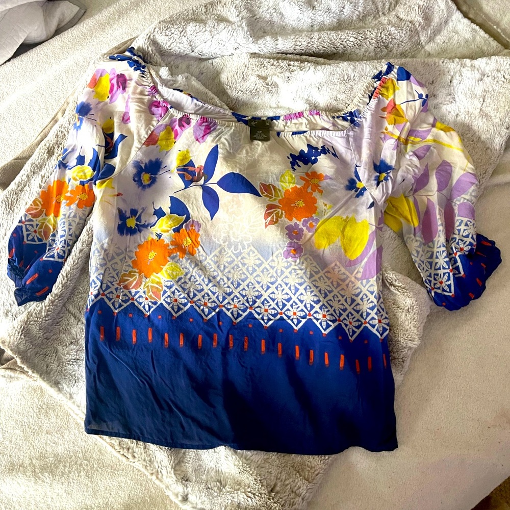 Anthropologie size small off the shoulder